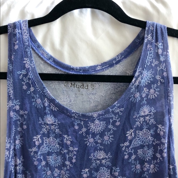 💙BOGO Blue Flowery Tank Top - Picture 3 of 3